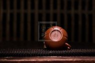 《茄瓜（?。芬伺d紫砂壺助理工藝美術(shù)師手工刻繪茶壺家用茶具大紅袍筋紋壺